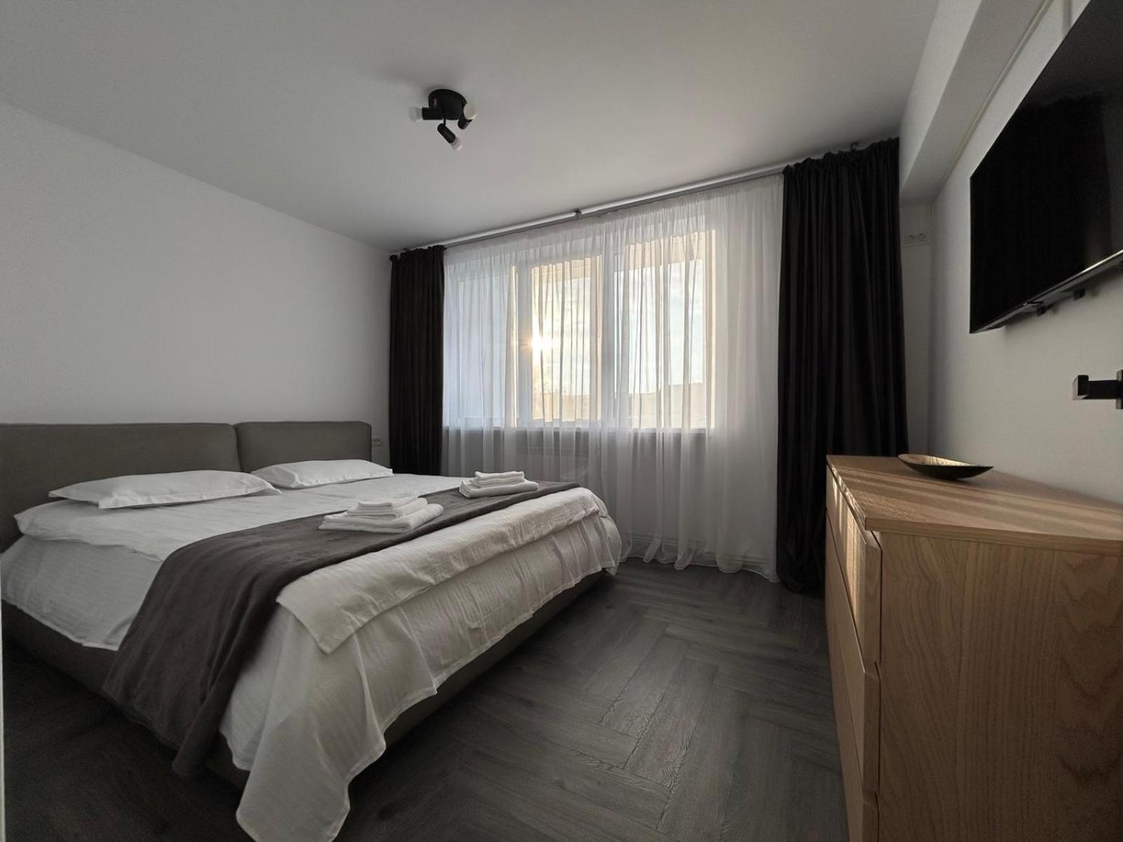 Elit Apartment Craiova Exteriör bild